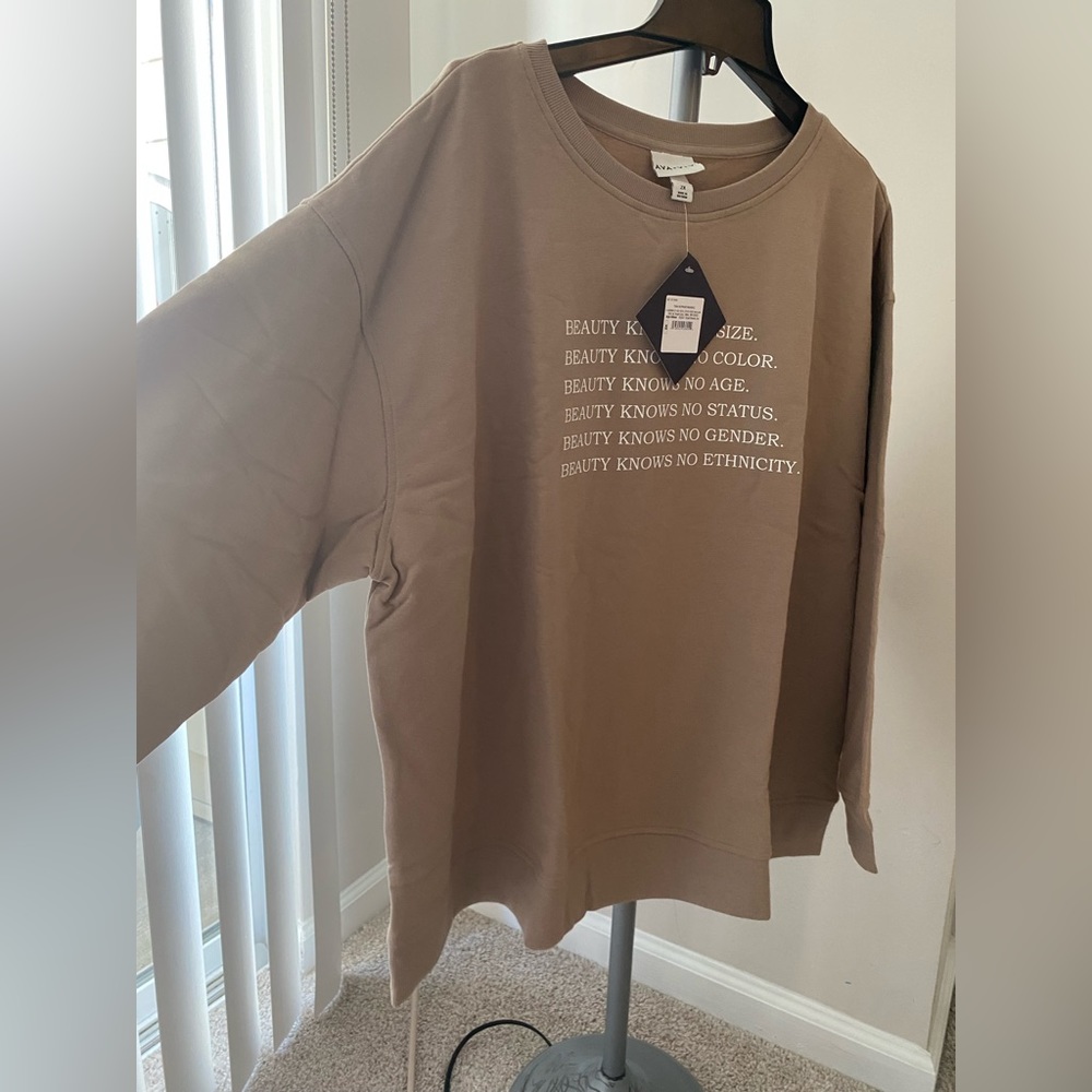 Ava & Viv NWT Tan Sweatshirt with Beauty Quote - Picture 5 of 7